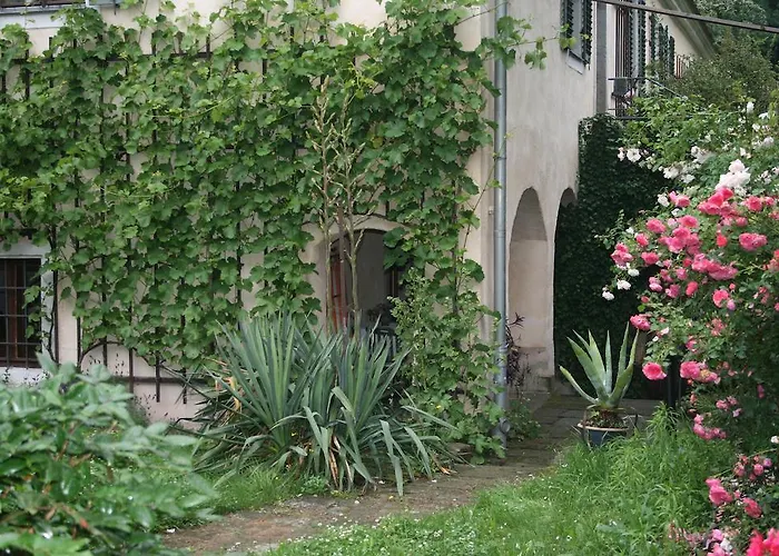 Daire Poncet'sches Herrenhaus Dresden